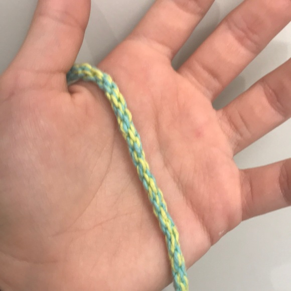 Friendships bracelet - Picture 2 of 2